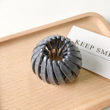 Lade das Bild in den Galerie-Viewer, Haarspange